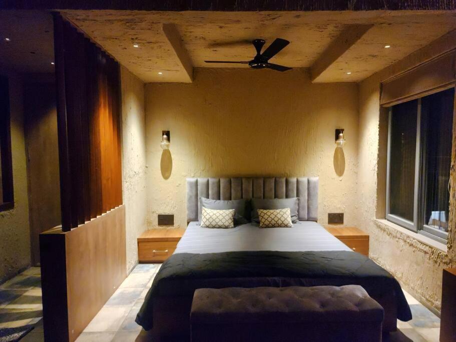 Revanta Studio Flat Kolhapur Exterior photo